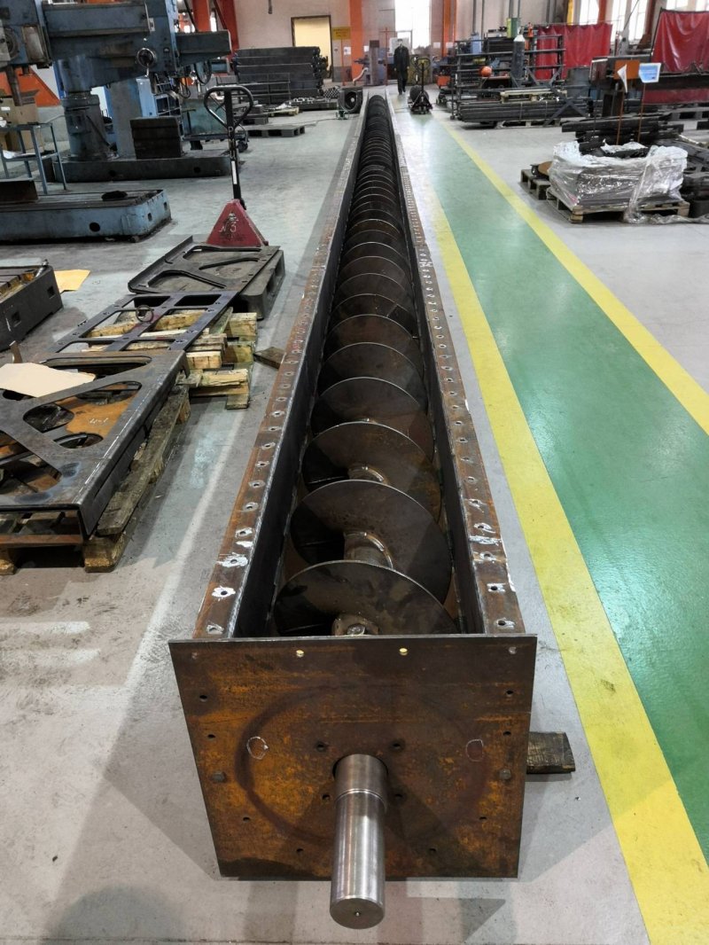 Виробництво сплавів кольорових металів виготовило 22-метрову «равлика»