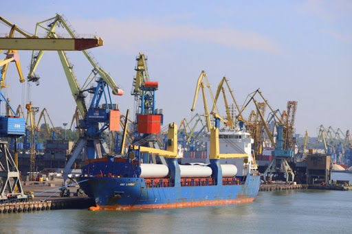 Заход судна в украинские порты теперь можно оформить по электронной почте