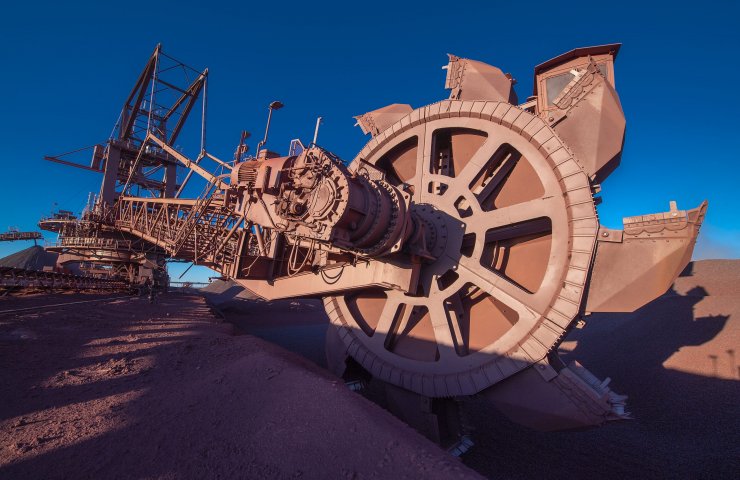 Среднегодовая цена тонны железной руды впервые с 2013 года превысит 100 долларов