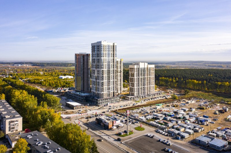 UMMC-Developer put into operation a 30-storey building and immediately began to build a new one in the residential area "Izumrudny Bor"