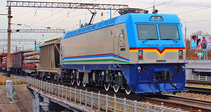 China starts supplying heavy-duty electric locomotives to Uzbekistan