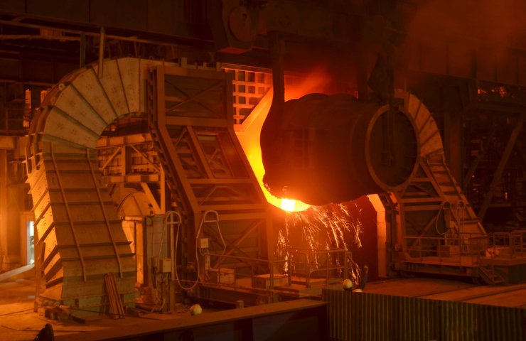 Четыре человека погибли на государственном сталелитейном заводе в Индии