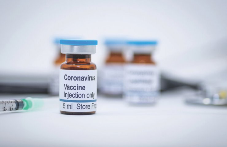 Іран планує імпортувати близько двох мільйонів доз вакцини з Індії, Китаю та Росії