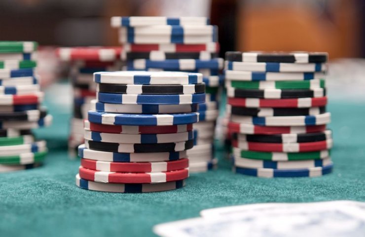 Бонуси в Покер: основні моменти
