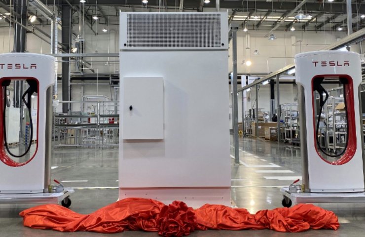 Tesla launches in-house production of super-class charging columns in Shanghai, China