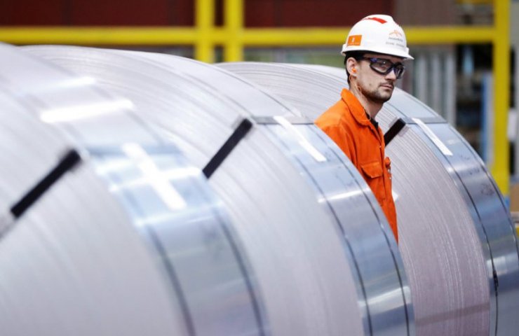 US steel prices rise again