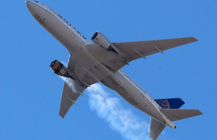 Компания Boeing рекомендовала приостановить эксплуатацию самолетов серии 777 с двигателями Pratt & Whitney 4000