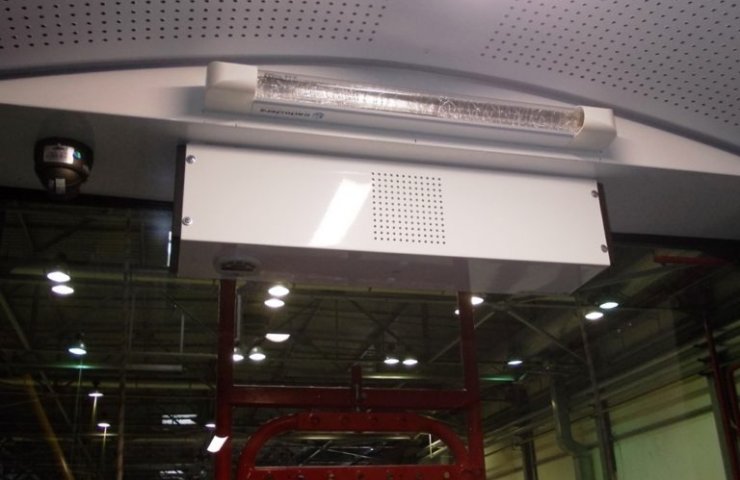 For the first time in Ukraine, recirculators and irradiators for air disinfection were installed in a trolleybus