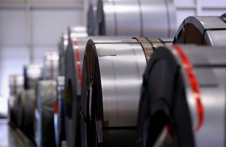 Еврокомиссия инициировала новое расследование по импорту стали для продления квот