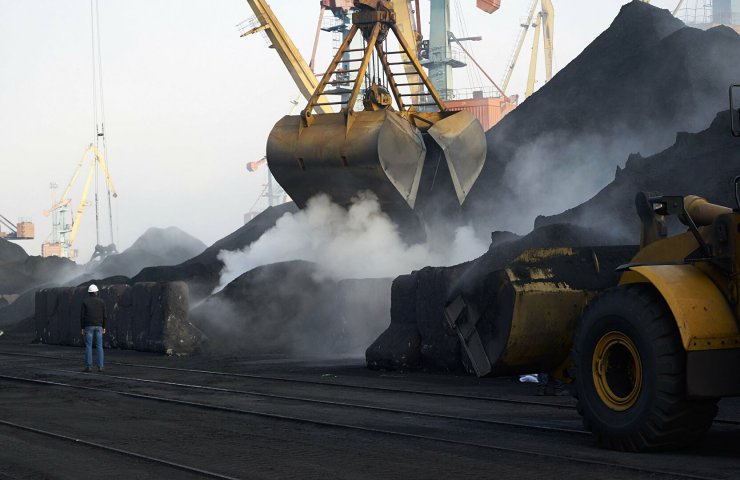 Європейські чиновники закликали Всесвітній банк зупинити інвестиції в викопне паливо