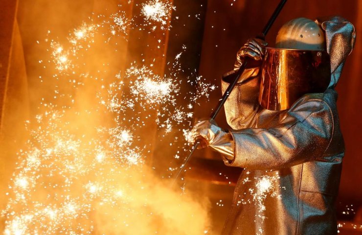 Британские аналитики назвали дату предстоящего падения цен на сталь
