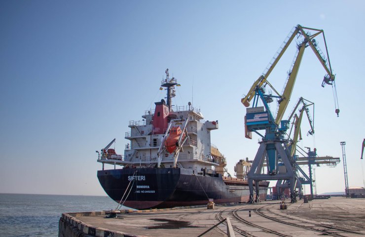 За первый квартал 2021 года морские порты Украины обработали 32,6 миллиона тонн грузов