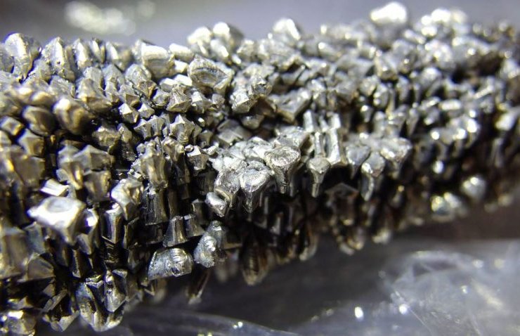 Tomorrow Ukraine will sell the rights to the largest titanium ore deposit - Gosgeonedra