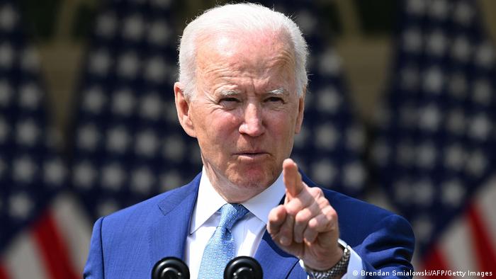 Biden signs decree imposing sanctions on Russia and its sovereign debt