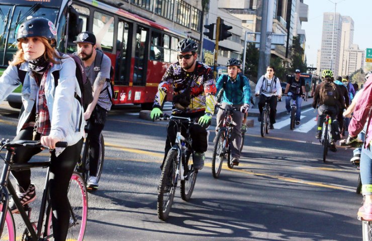 В ООН закликали городян пересідати на велосипеди, скутери або користуватися сучасним громадським транспортом
