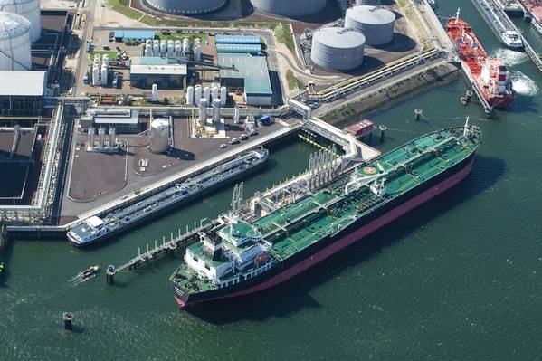 ThyssenKrupp планує зробити з порту Роттердам міжнародний водневий хаб