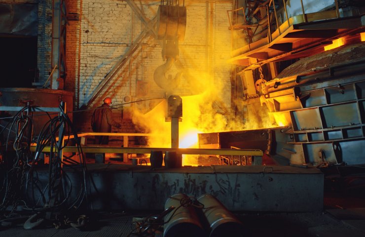 Днепровский металлургический завод DCH Steel в апреле сократил производство стали на 2,8%