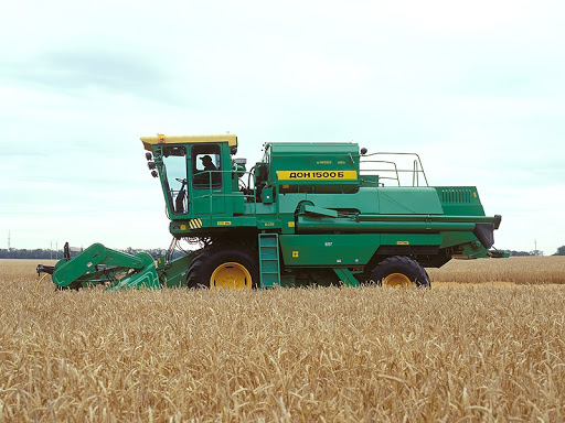 Original components and spare parts for Don 1500 combines