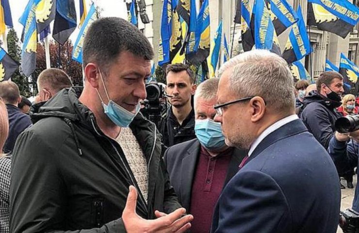Министр энергетики Украины пообещал сегодня закрыть вопрос долга по зарплате перед шахтерами