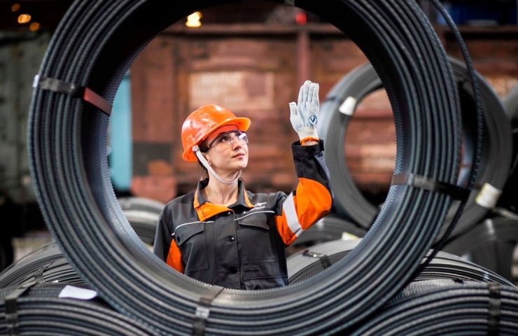 Україна залишається на 10 місці по виплавці чавуну і на 13 місці з виробництва сталі в світі