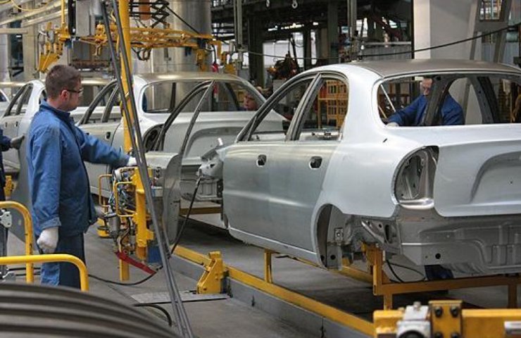 The auto industry rushed up: the production of vehicles in Ukraine increased 16 times in April