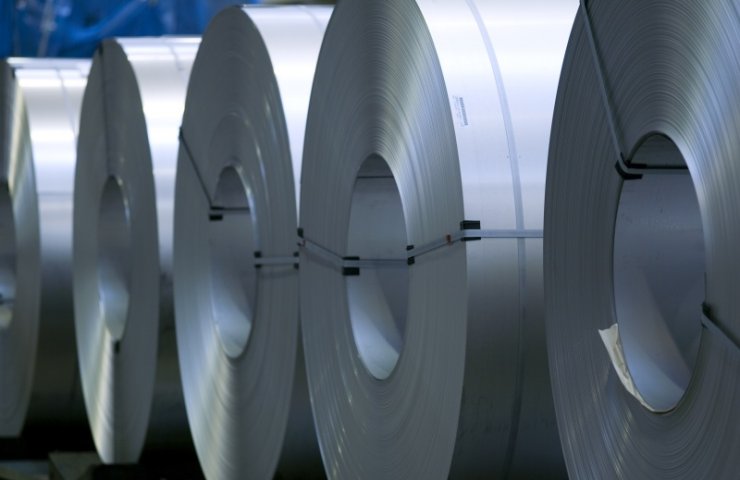 The European Commission has opened an anti-dumping investigation of imports of galvanized steel from Turkey and Russia