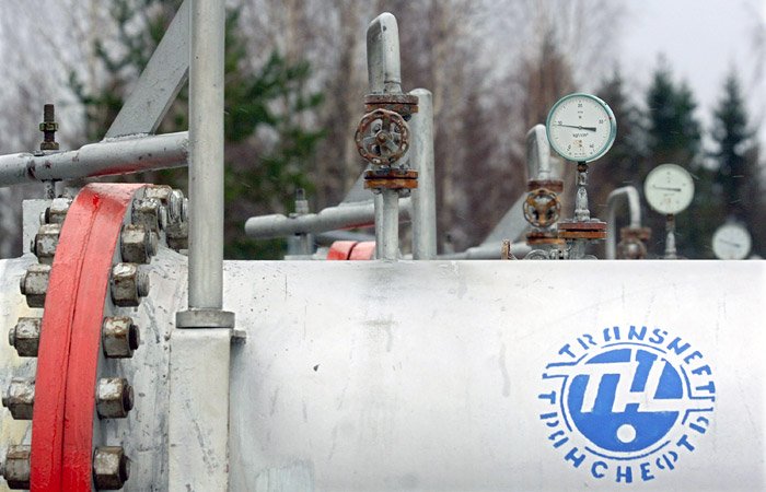 Belarus resumes pumping oil to Poland