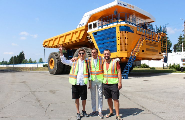 Pavel Volya and Vadim Galygin ride the largest mining dump truck in the world