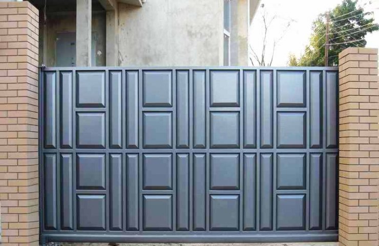 GOODVOROTA has mastered the production of paneled doors for individual orders