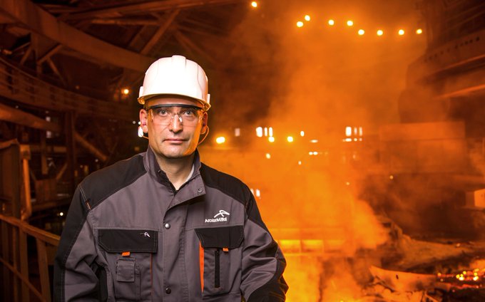 ArcelorMittal Kryvyi Rih will raise salaries by 10% in two stages if it receives the consent of the trade union