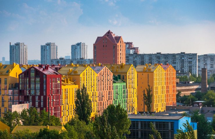 Unusual new buildings in Kiev