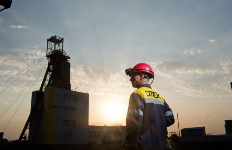 Энергохолдинг Рината Ахметова начал закупать уголь в Польше, Казахстане и США