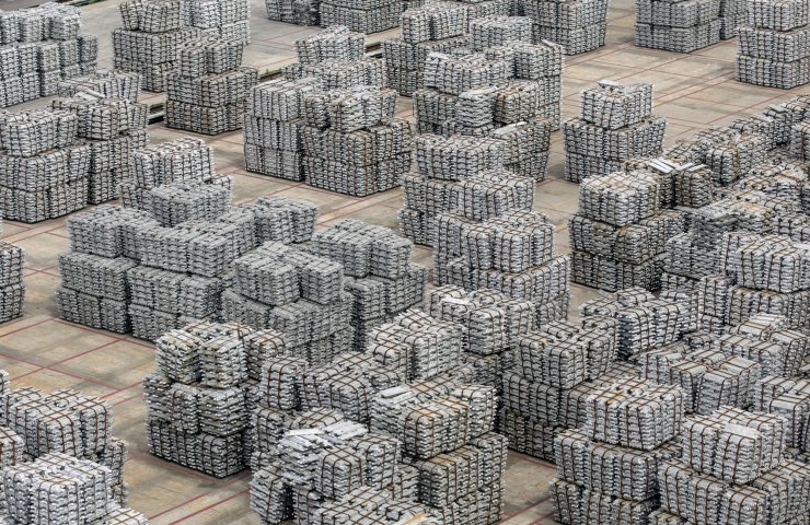 Китай продасть чергові 150 тис. Тонн кольорових металів з державного резерву