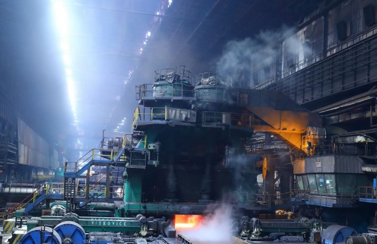 Метинвест увеличил выручку в первой половине года на 70% в результате высоких цен на сталь