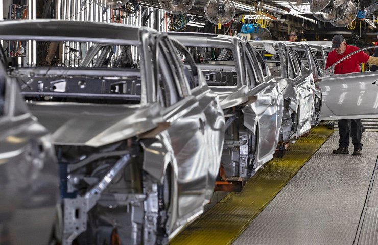 Дефицит чипов: Nissan откладывает перезапуск завода в США еще на 2 недели