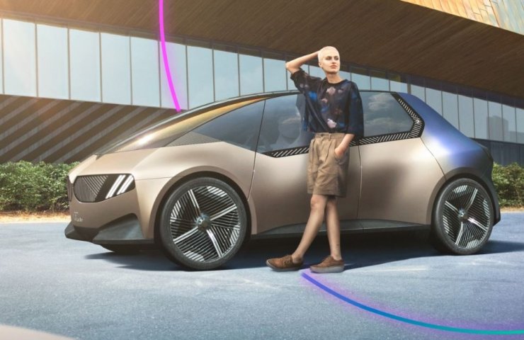 BMW представив концепт повністю переробляється електромобіля