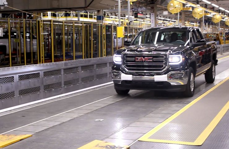 General Motors to suspend eight plants in North America due to chip shortages