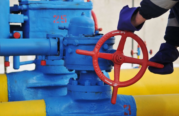 Газпром сократил поставки газа через Беларусь на 40%