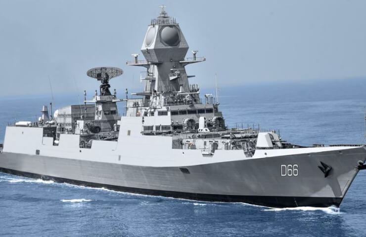 Индия ввела в эксплуатацию эсминец с украинскими газотурбинными двигателями