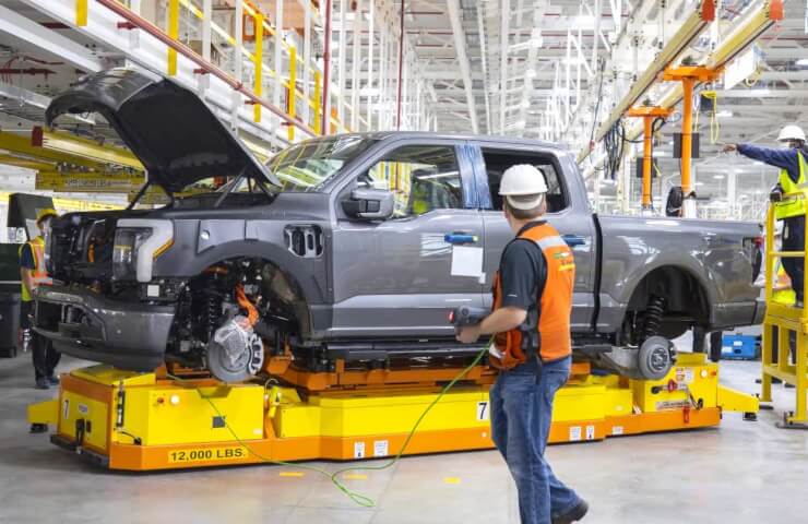 Ford и GlobalFoundries будут сотрудничать в области поставок полупроводников