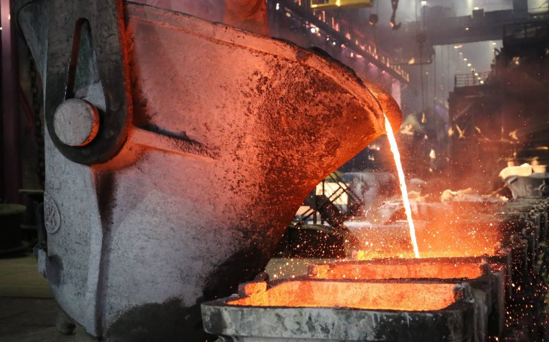 MMSK metallurgists repaired a 140-ton copper smelting unit