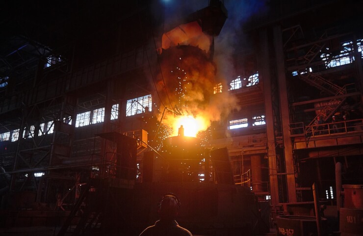 Металурги Енергомашспецсталі відлили сталевий зливок масою 290 тонн (Відео)