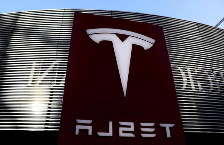 Tesla Ілона Маска укладає угоду з Мозамбіком, щоб знизити залежність від Китаю