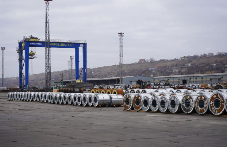 Mariupol port in 2021 doubled the transshipment of steel in coils