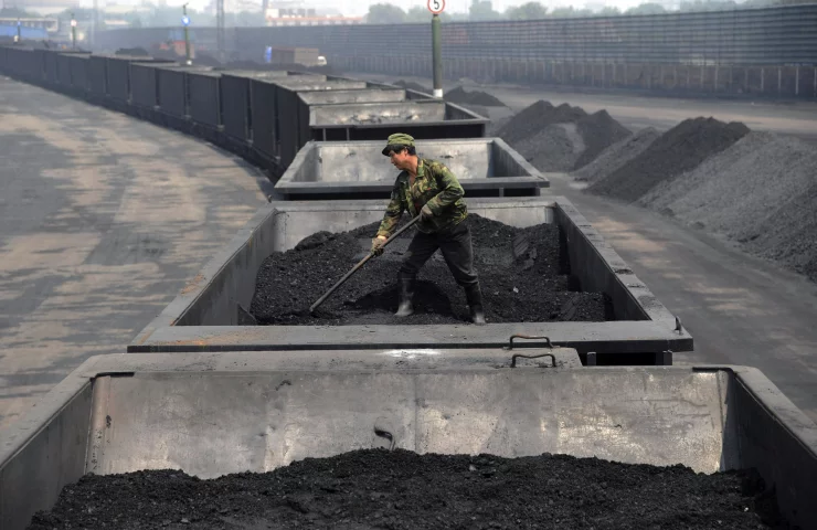 Один із найбільших у Китаї виробників вугілля прогнозує 28-відсоткове зростання прибутку за 2021 рік.