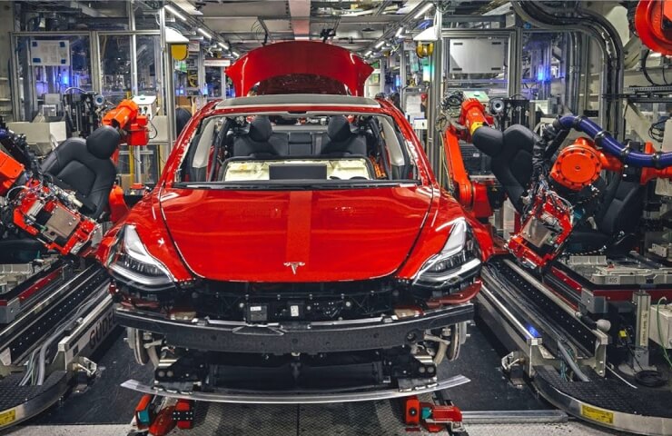 Tesla sales at the end of 2021 significantly exceeded analysts' expectations