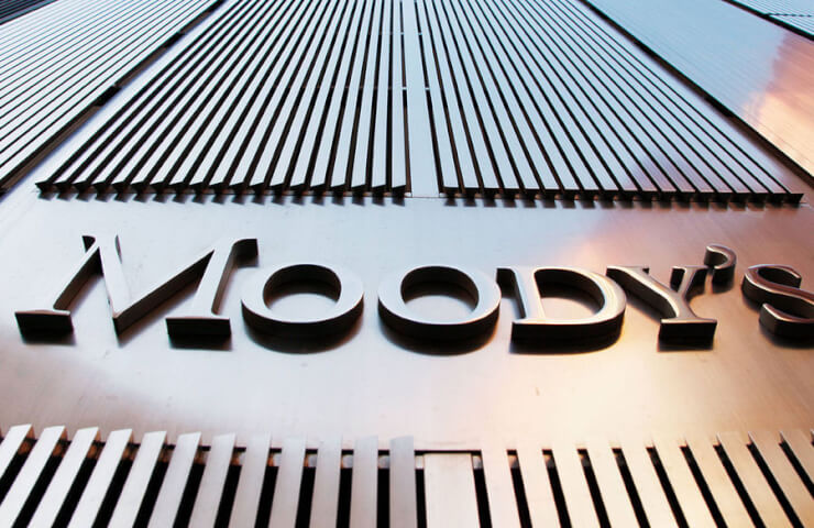 Moody's считает, что Россия может оказаться в состоянии дефолта уже 4 мая