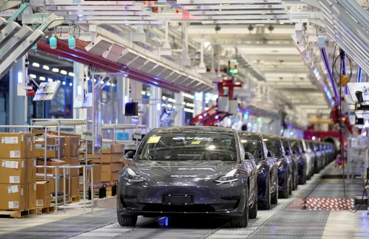 Tesla возобновила производство электромобилей в Шанхае