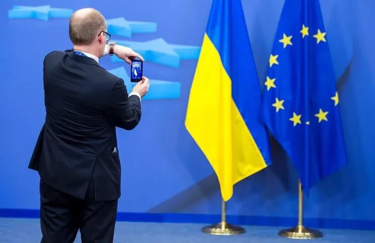Украина и ЕС активизировали подготовку к "промышленному безвизу"
