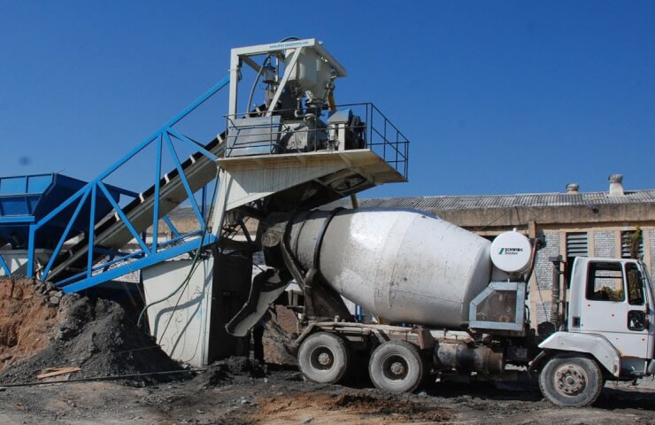 Mobile concrete plants from the company "ELKON"